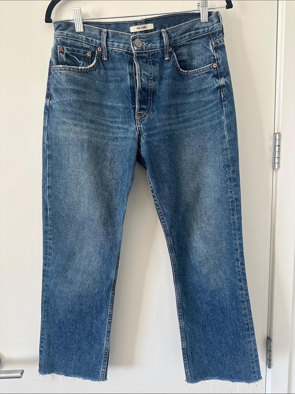 GRLFRND cropped Jeans